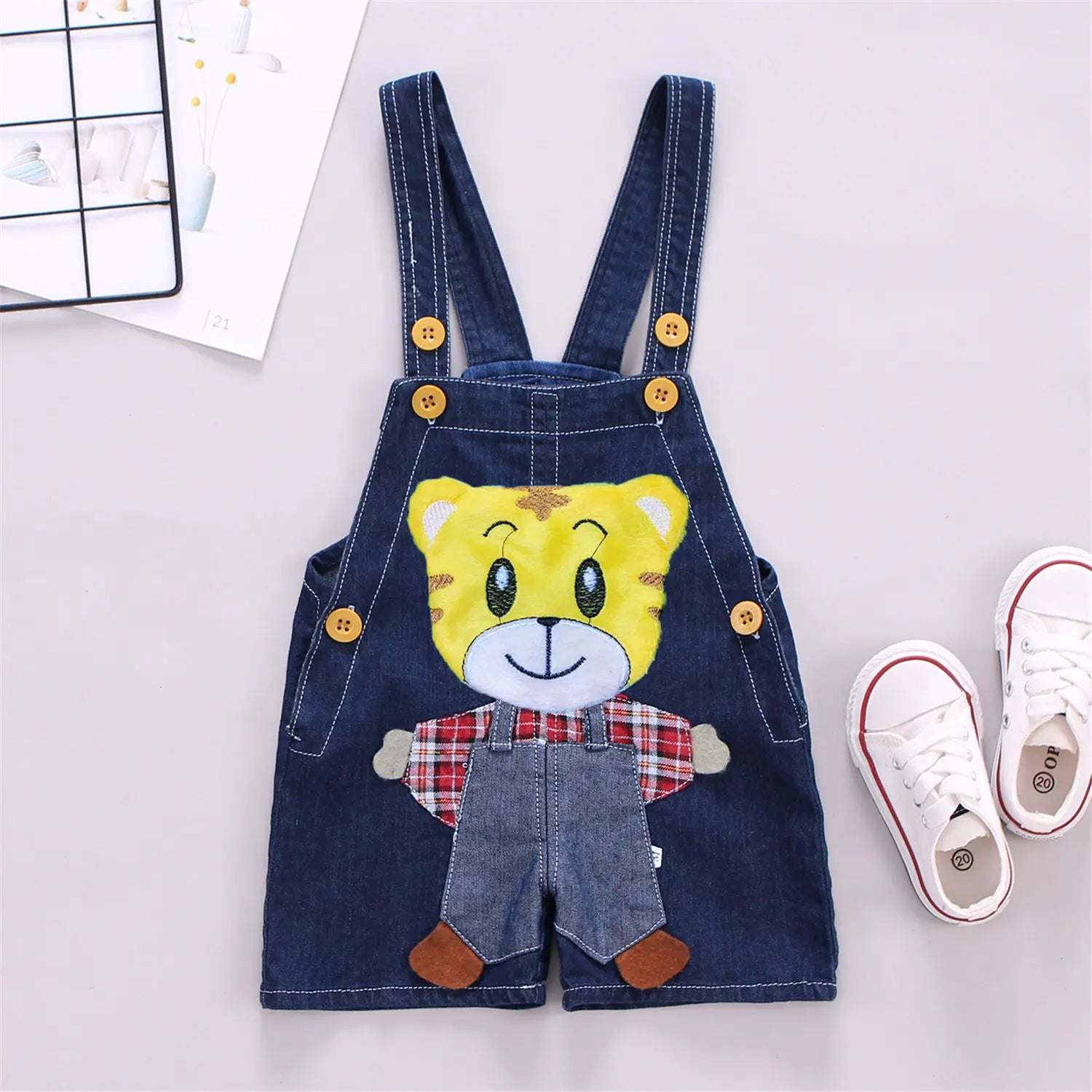 Baby jeans, ages 0-2, jumpsuit, shoulder strap, jumpsuit shorts, denim shorts, suspender pants, shoulder strap shorts