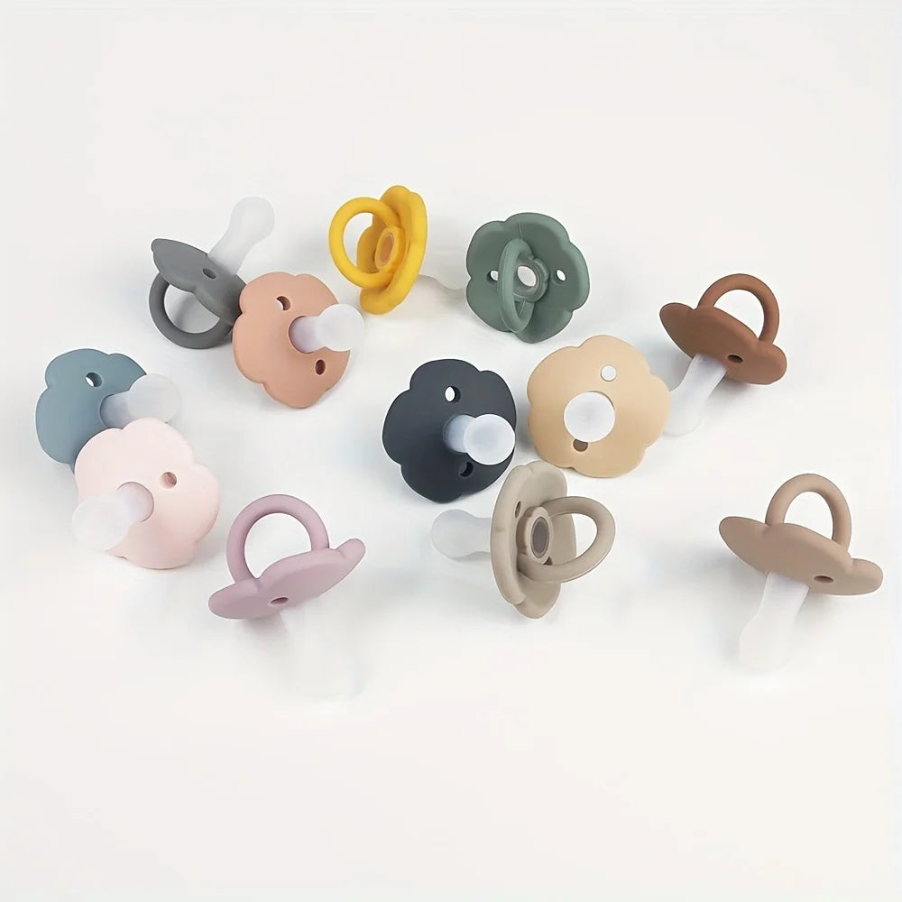 Baby Pacifier Super Soft, 0 to 3 Months Old, 6 Months and Above, One Year Old, Sedative Devic