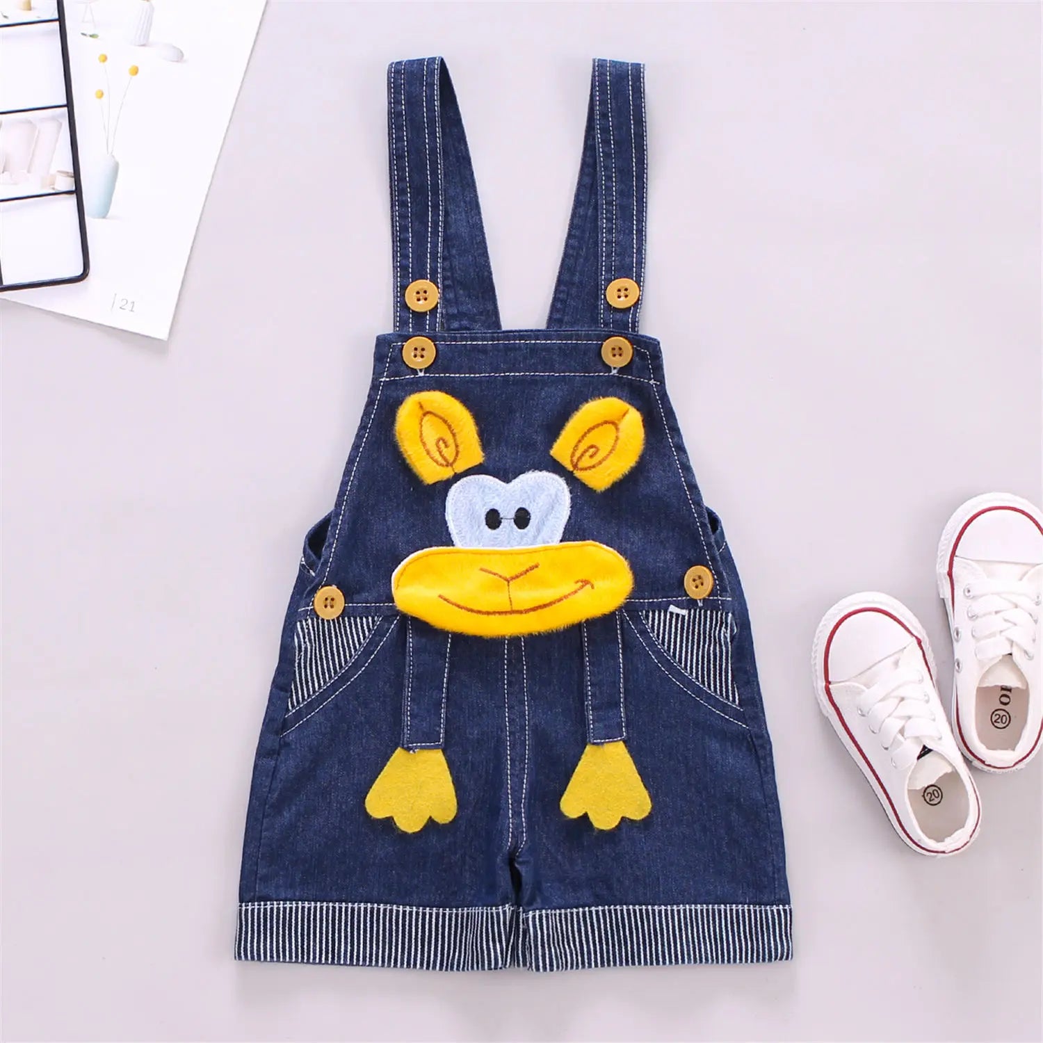 Baby jeans, ages 0-2, jumpsuit, shoulder strap, jumpsuit shorts, denim shorts, suspender pants, shoulder strap shorts