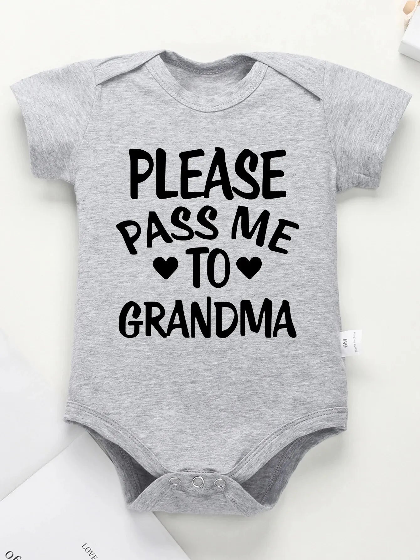 Cute Harajuku Newborn Bodysuit Please Pass Me to Grandma Printed Fun Baby Boy and Girl Clothes Fine Gift Cotton Infant Onesie