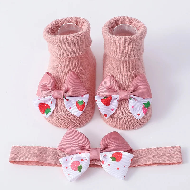 2Pcs Set Baby Socks Headband Cute Plush Ball Newborn Short Socks Cute Kids Baby Girl Hairbands Socks Photo Props